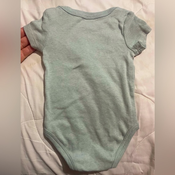 NIKE BABY ONESIE - Picture 3 of 4